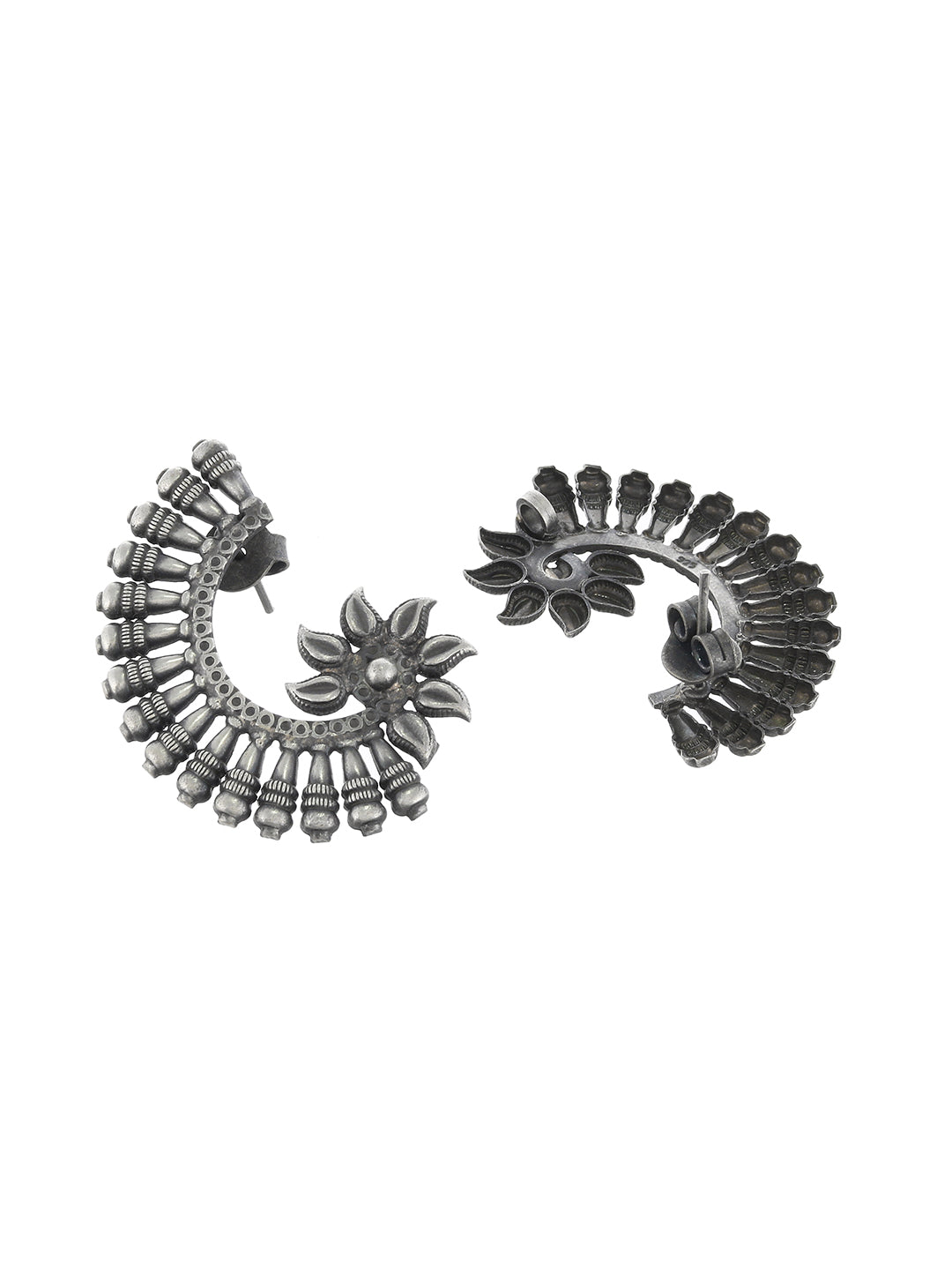 Silver Toned & Grey Floral Studs Earrings